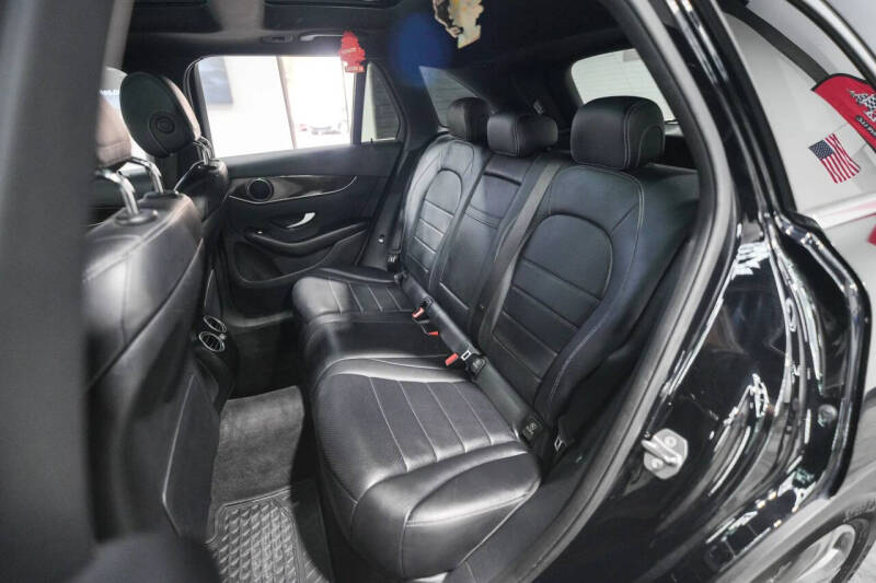 2017 Mercedes-Benz GLC GLC 300 4MATIC