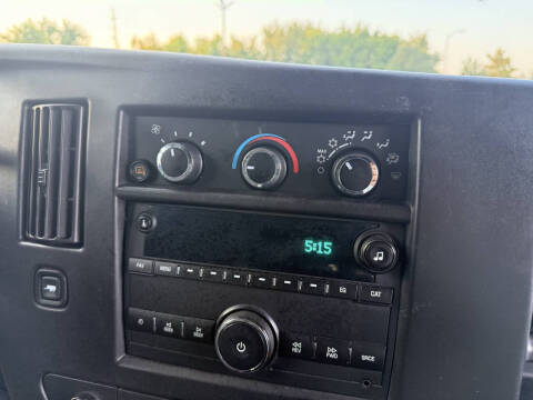 2021 Chevrolet Express 2500