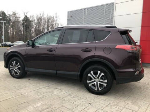 2017 Toyota RAV4 LE