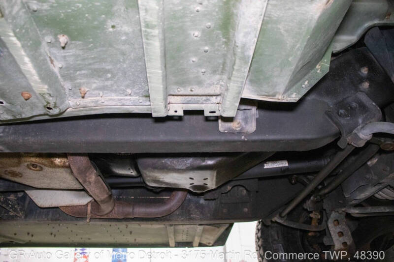 2001 AM General Hummer