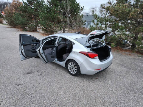 2014 Hyundai Elantra SE