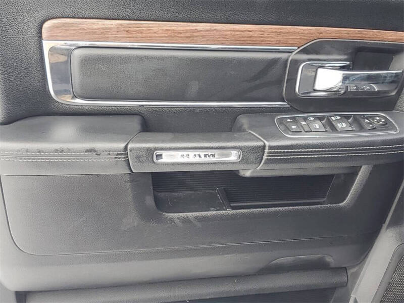 2017 RAM 3500 Laramie