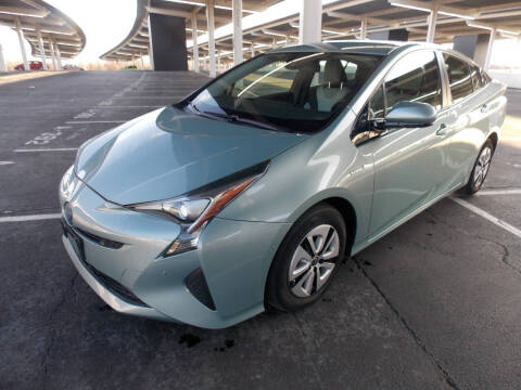 2017 Toyota Prius Three