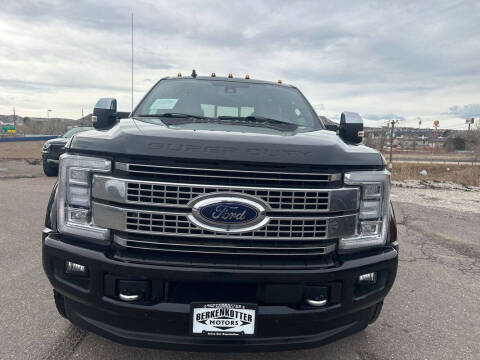 2019 Ford F-450 Super Duty Platinum