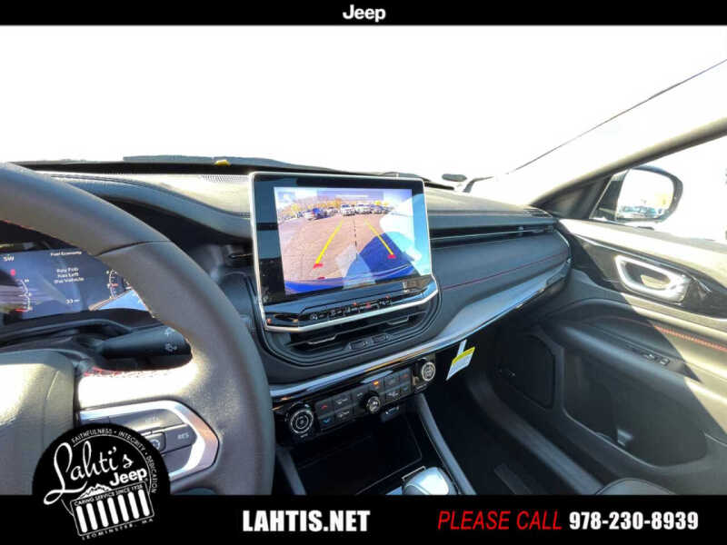 2024 Jeep Compass Trailhawk