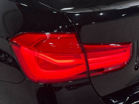 2017 BMW 3 Series 330i