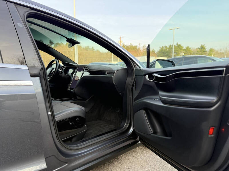 2017 Tesla Model X 90D