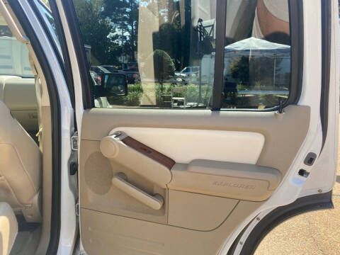 2010 Ford Explorer Eddie Bauer