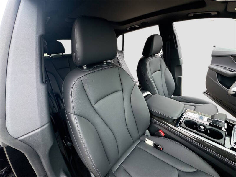 2026 Audi Q8 quattro Premium Plus 55 TFSI