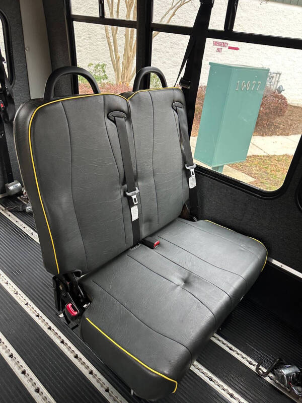 2014 Ford E-Series E-350 SD