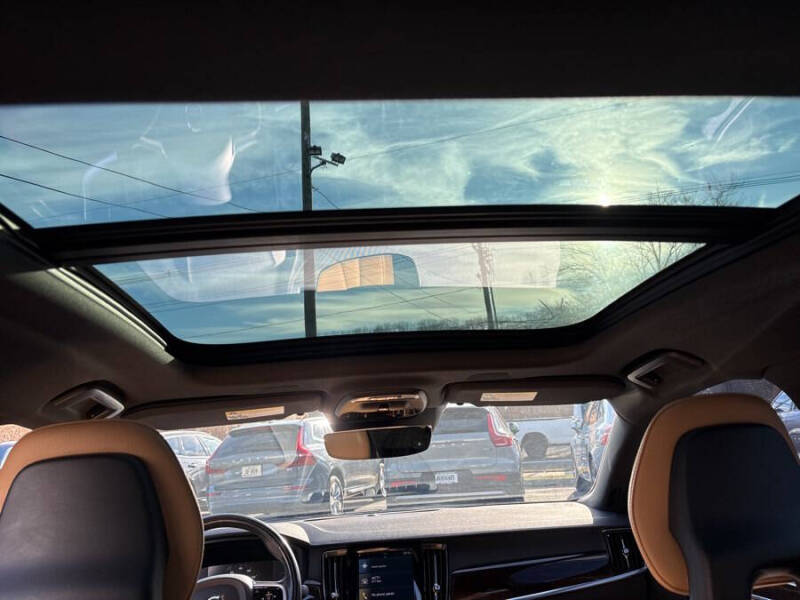 2018 Volvo S90 T5 Momentum