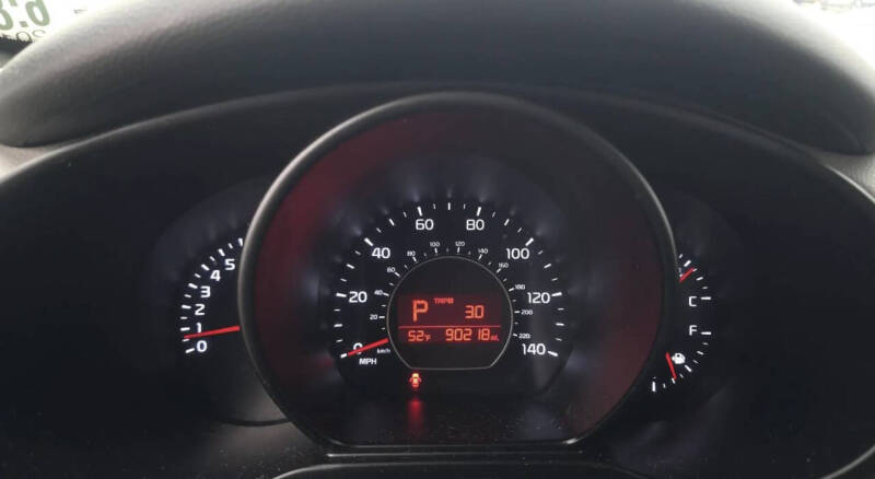 2016 Kia Soul +