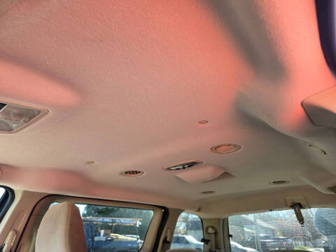 2004 Ford Freestar SE