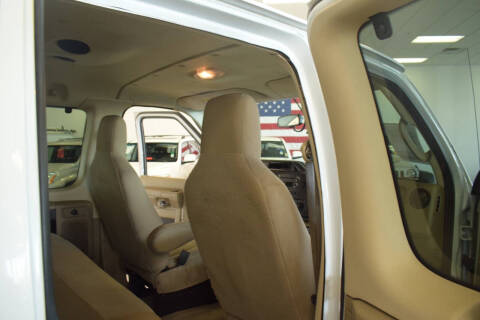 2014 Ford E-Series E-350 SD XLT