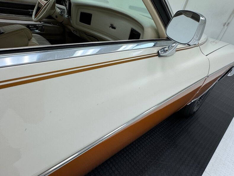 1972 Buick Riviera