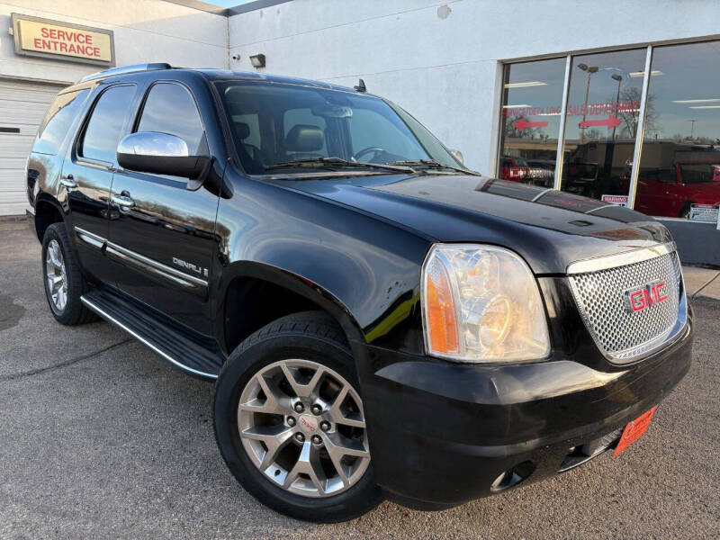 2008 GMC Yukon for sale at HIGHLINE AUTO LLC in Kenosha WI