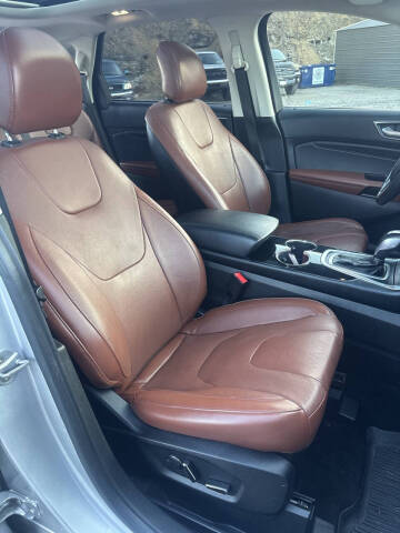 2017 Ford Edge Titanium