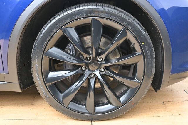 2020 Tesla Model X Long Range