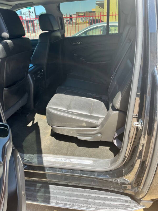 2017 GMC Yukon XL SLT