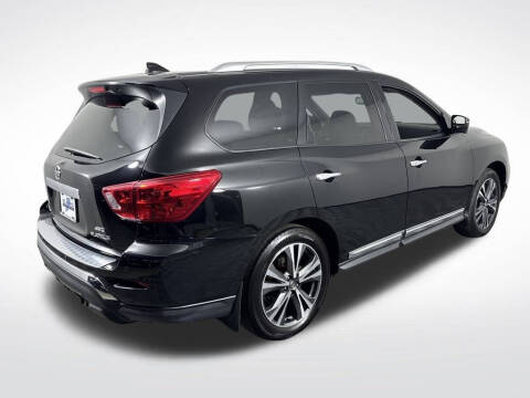 2020 Nissan Pathfinder Platinum