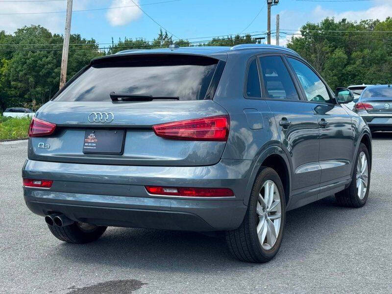 2017 Audi Q3 2.0T Premium