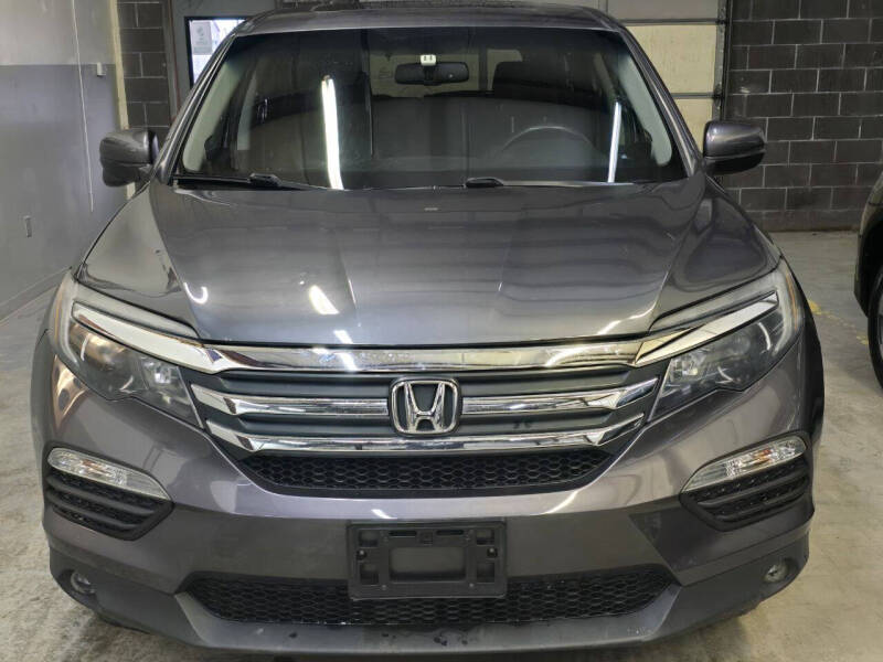 2017 Honda Pilot for sale at RW Motors in Merriam KS