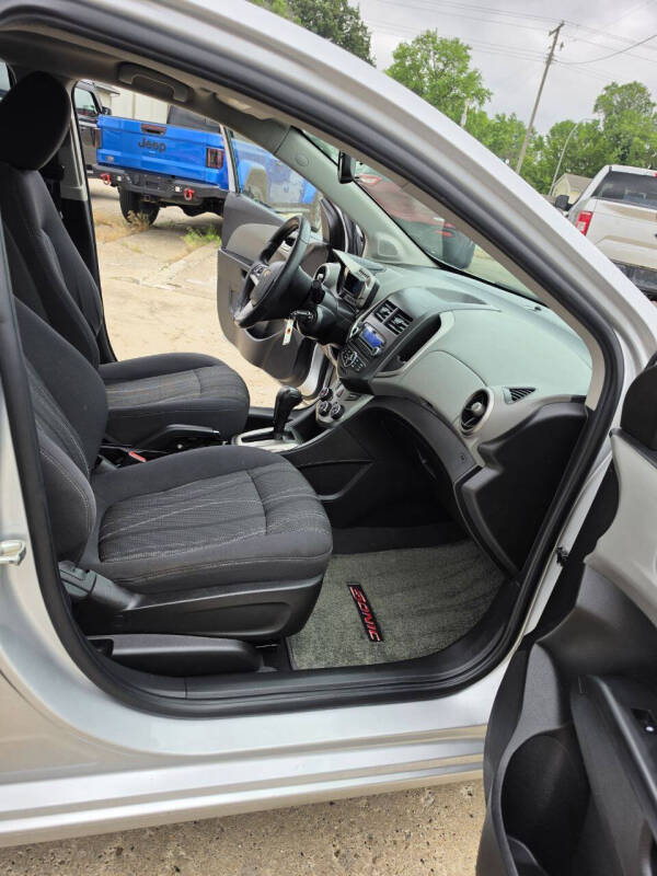2014 Chevrolet Sonic LT Auto