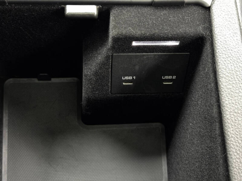 2022 Porsche Cayenne Coupe Platinum Edition