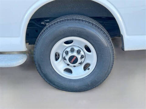 2024 GMC Savana 2500