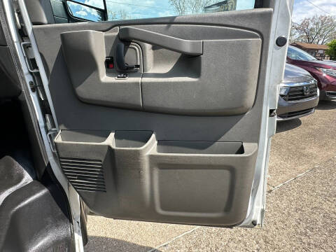 2017 Chevrolet Express 3500
