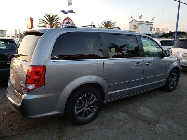 2017 Dodge Grand Caravan SXT