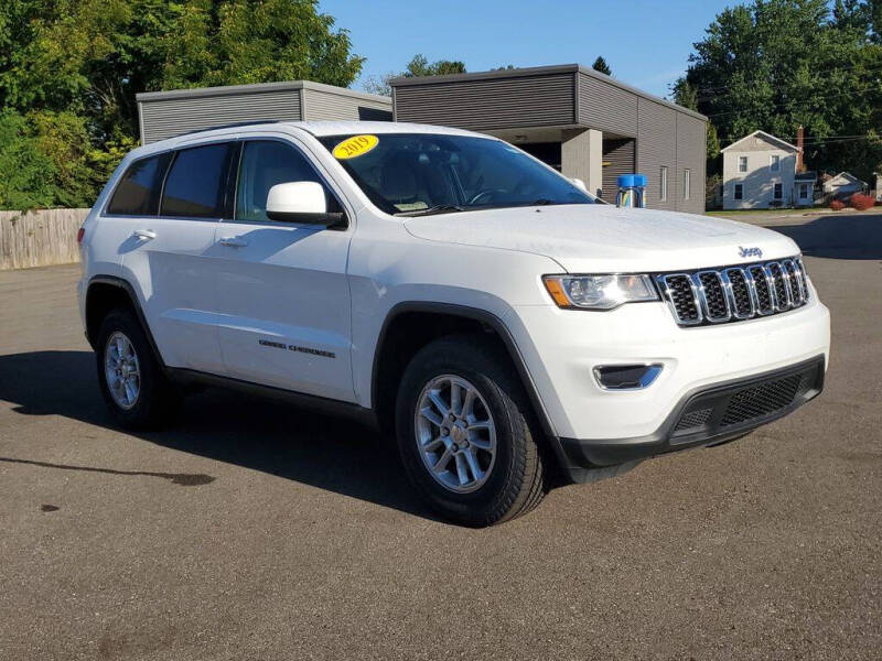 2019 Jeep Grand Cherokee Laredo