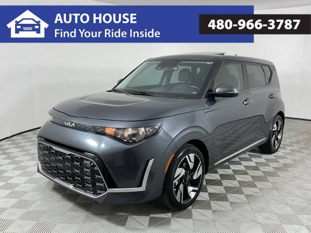 2023 Kia Soul GT-Line's photo