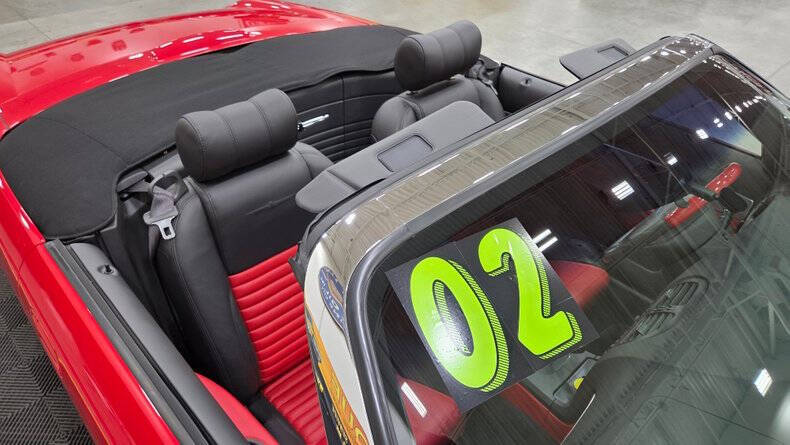 2002 Ford Thunderbird Deluxe