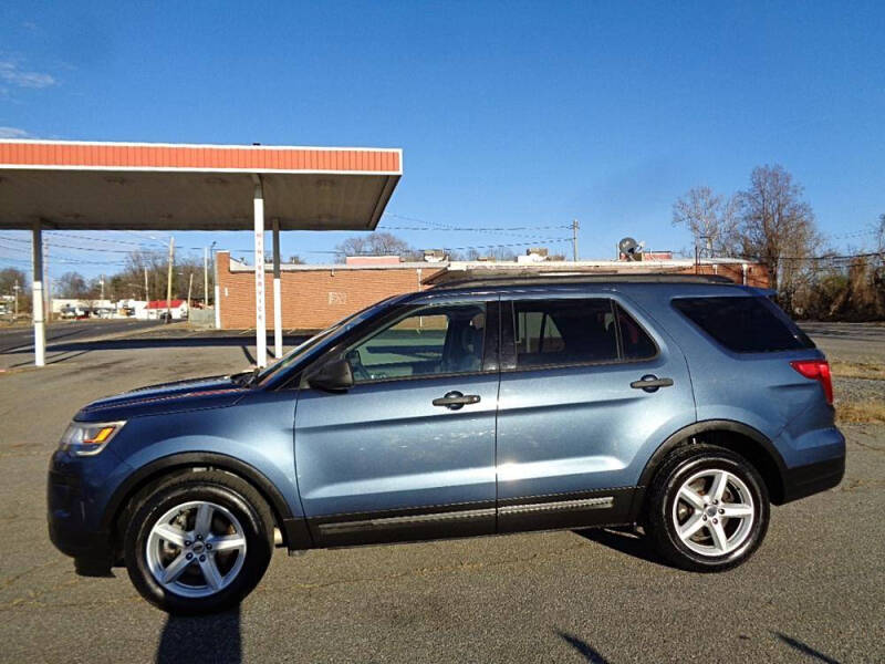2018 Ford Explorer