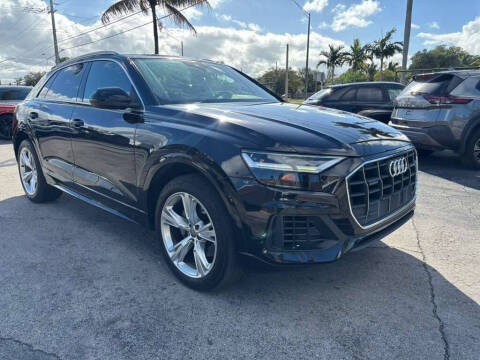 2019 Audi Q8 quattro Premium 55 TFSI