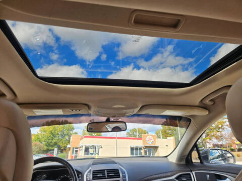 2017 Lincoln MKZ Select