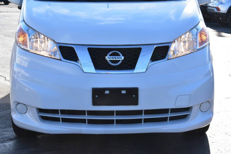 2017 Nissan NV200 SV