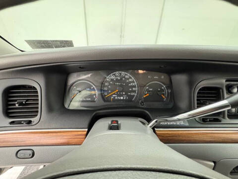 1997 Ford Crown Victoria LX