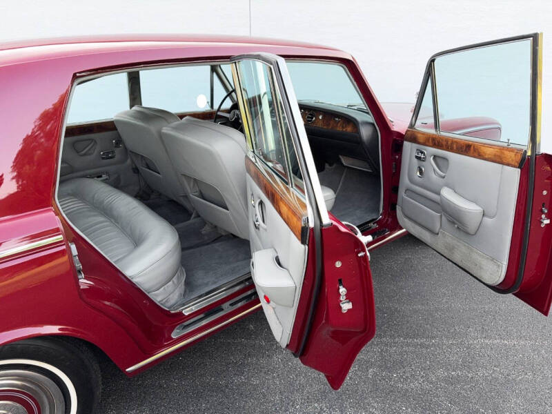 1969 Rolls-Royce Silver Shadow