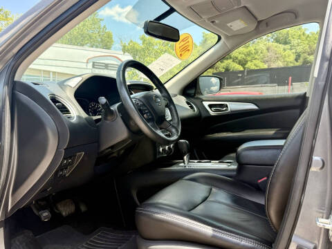 2019 Nissan Pathfinder S