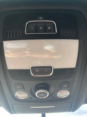 2015 Audi SQ5 3.0T quattro Premium Plus