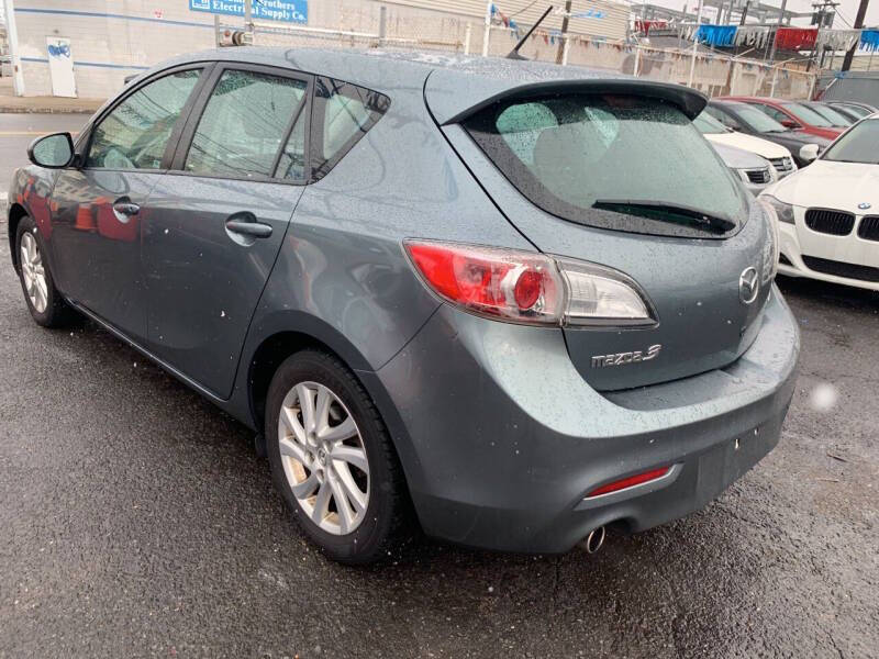 2012 Mazda MAZDA3 i Touring