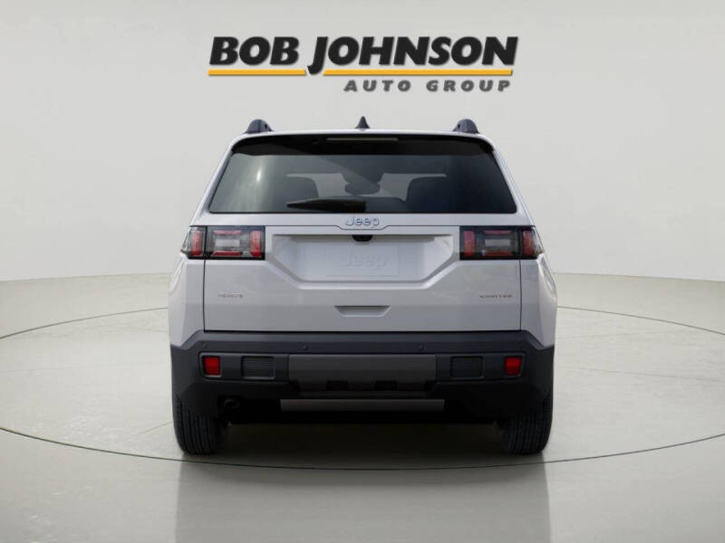 2026 Jeep Cherokee Laredo