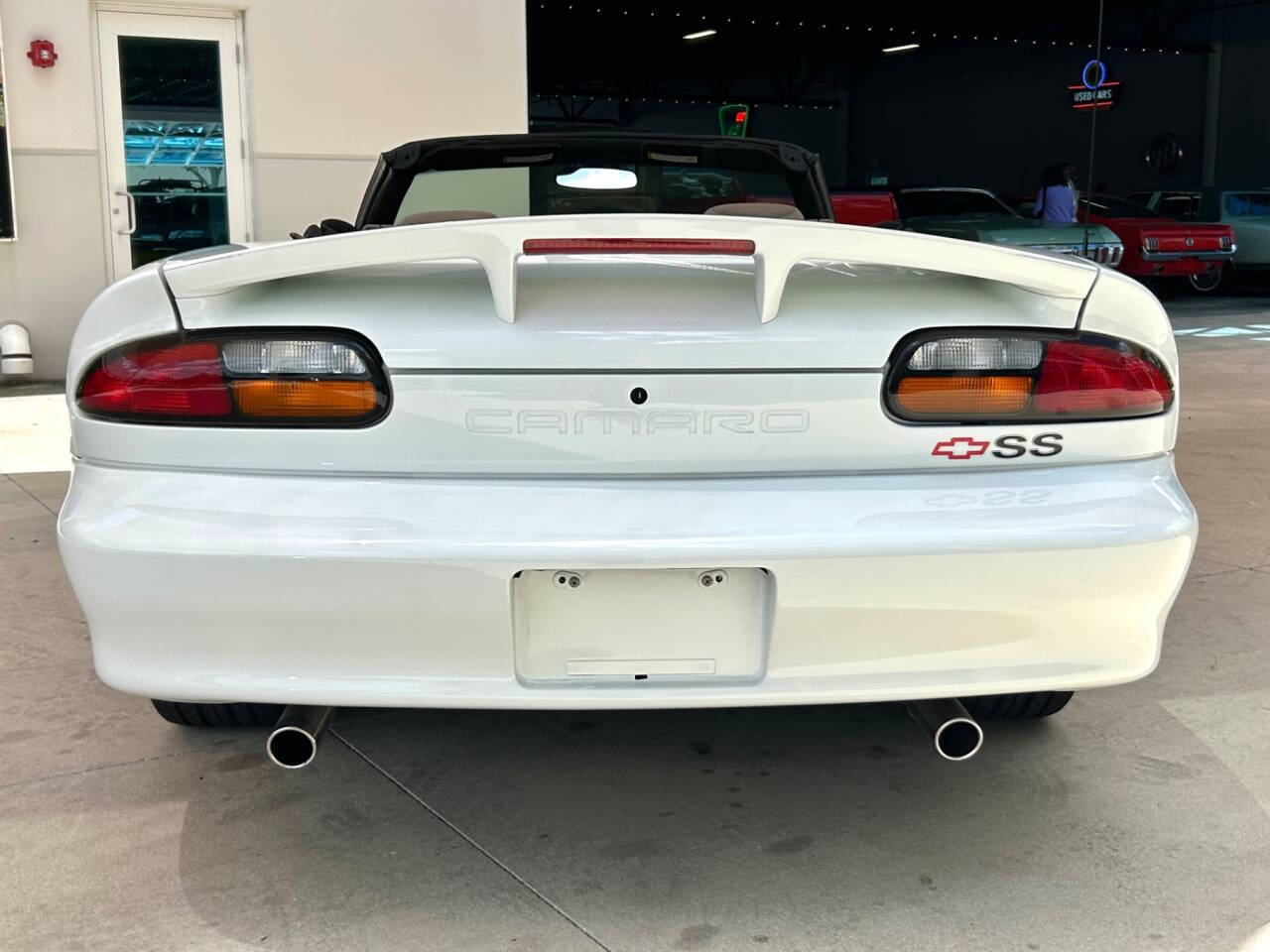 2002 Chevrolet Camaro 6