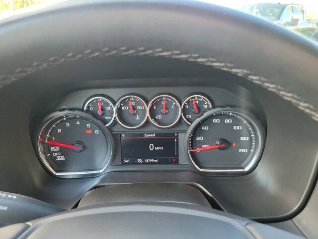 2024 Chevrolet Suburban LS