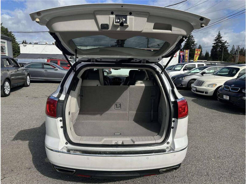 2016 Buick Enclave Leather