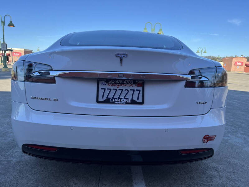 2017 Tesla Model S 75D