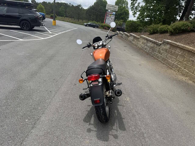 2022 Royal Enfield INTERCEPTOR 650