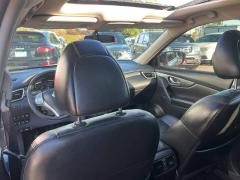 2015 Nissan Rogue SL